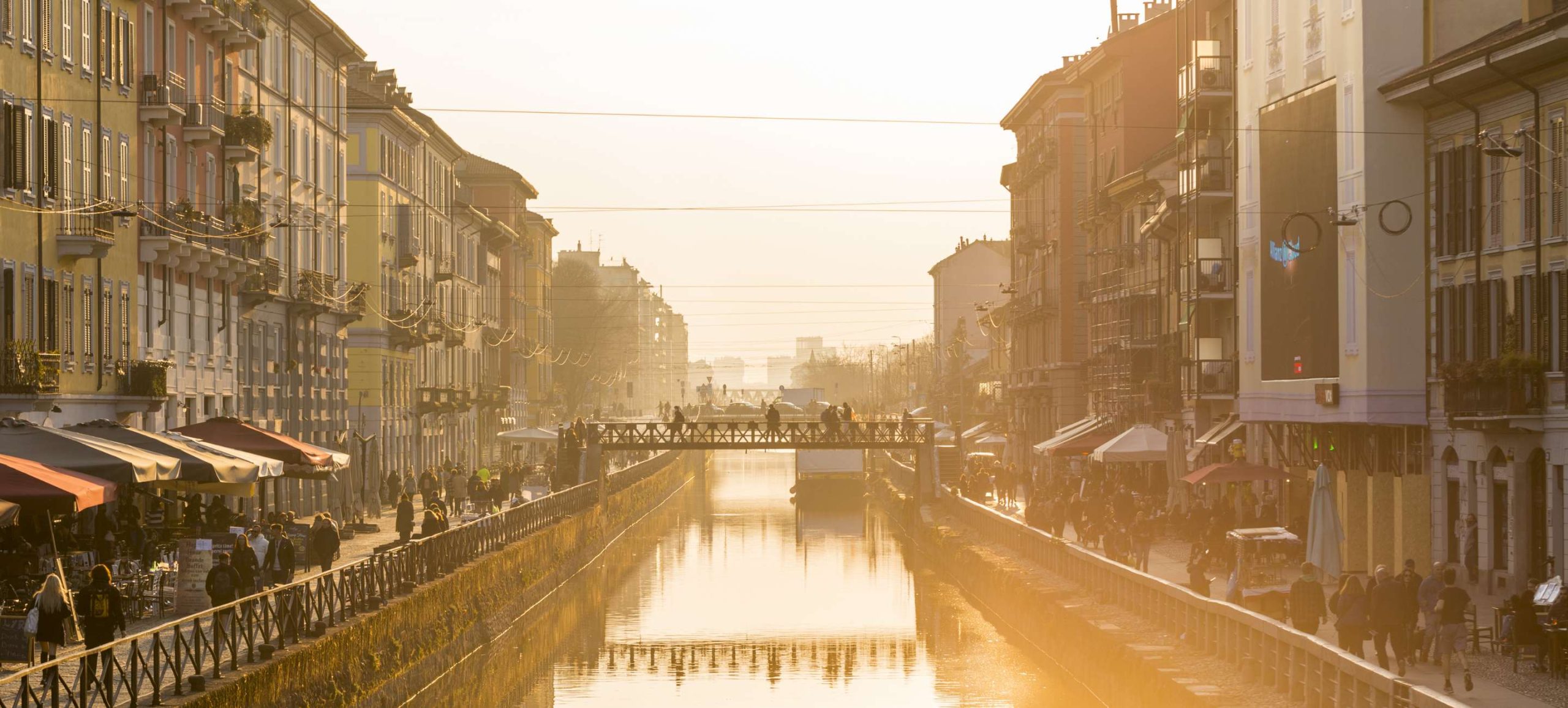 Early morning in the I Navigli district